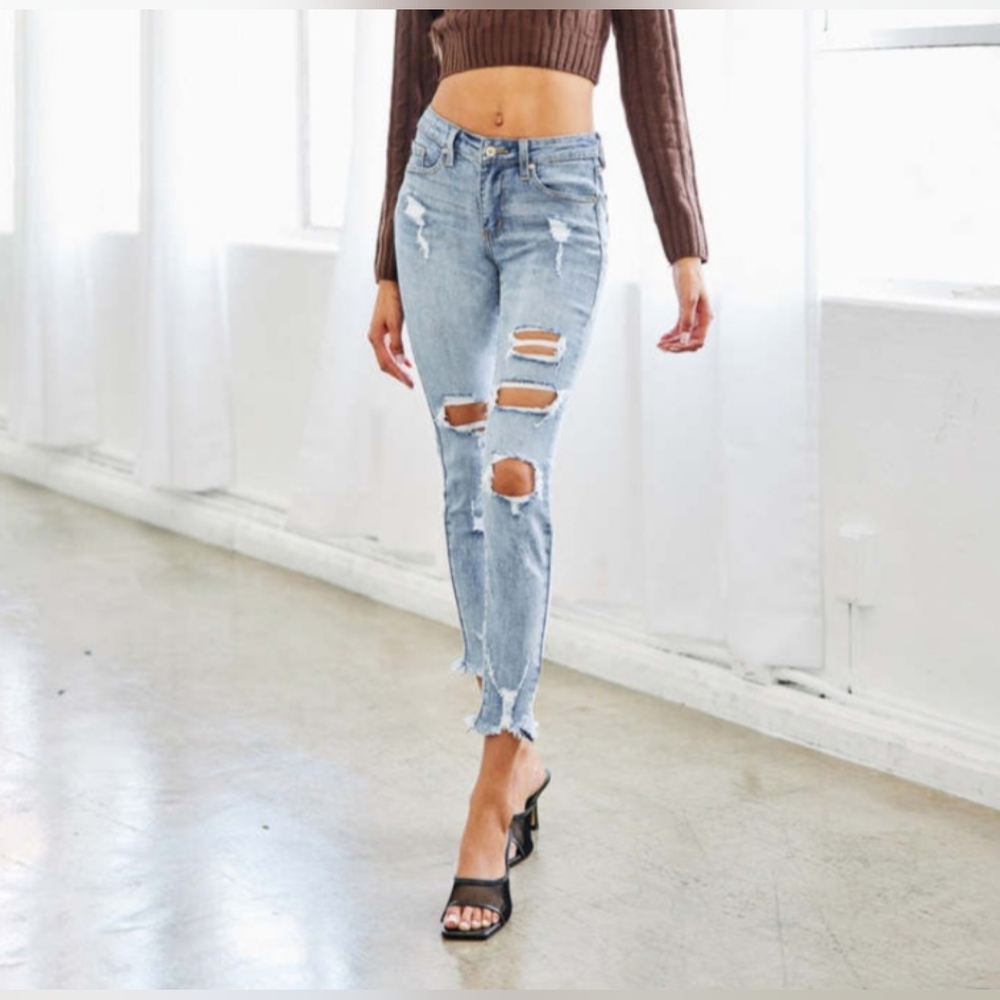 BellanBlue KanCan Blue Mid Rise Distressed Ankle Skinny Jeans NWT Size 9/28
